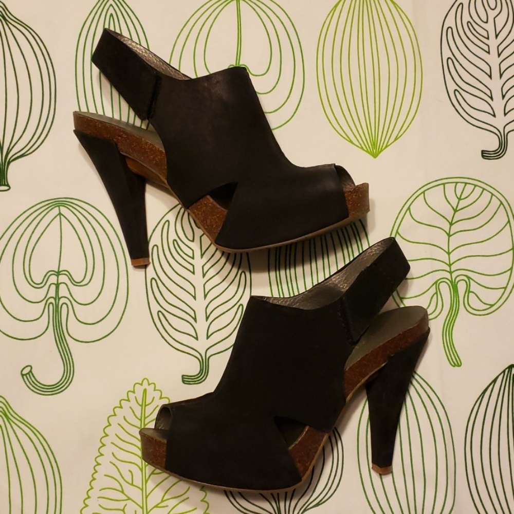 Nine West Suede Leather Platform heels